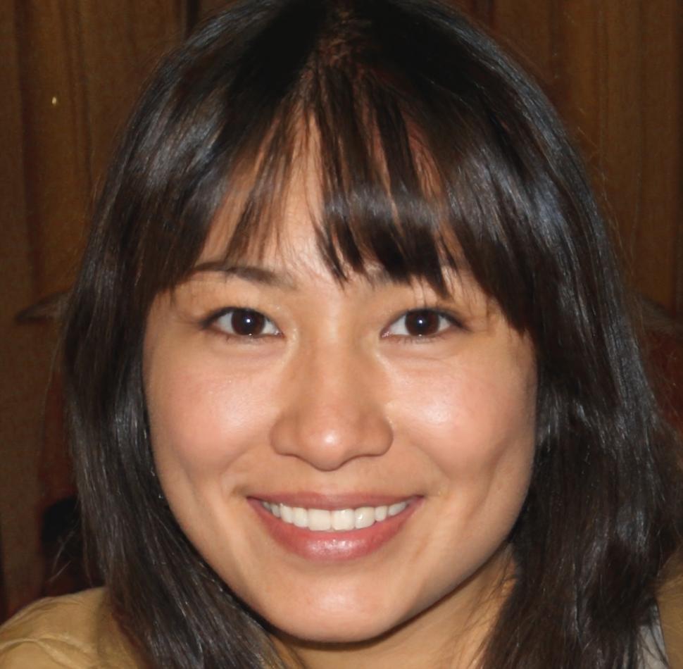 Porträt von Klara Steinbach, Finanzberaterin mit Schwerpunkt Vermögensaufbau